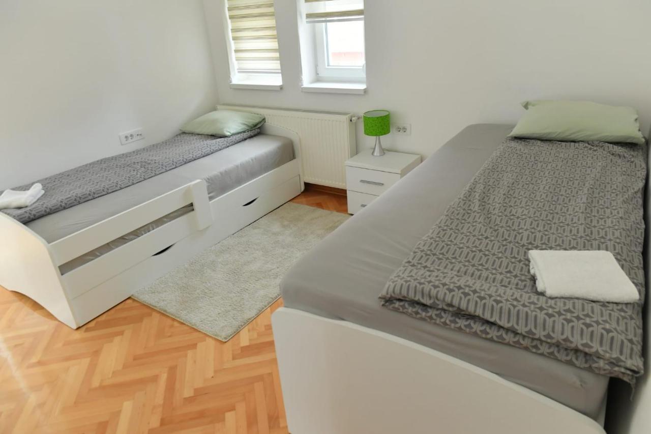 Dobi Apartmani Wing Jagodina Exterior photo